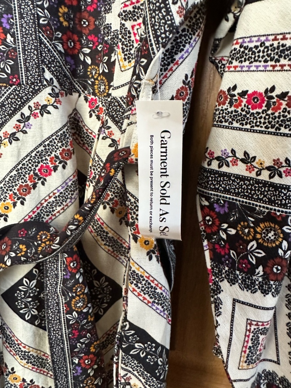 VENUS Linen Tie-Waist ROMPER Summer Prairie Patchwork Floral NWT - Picture 6 of 11